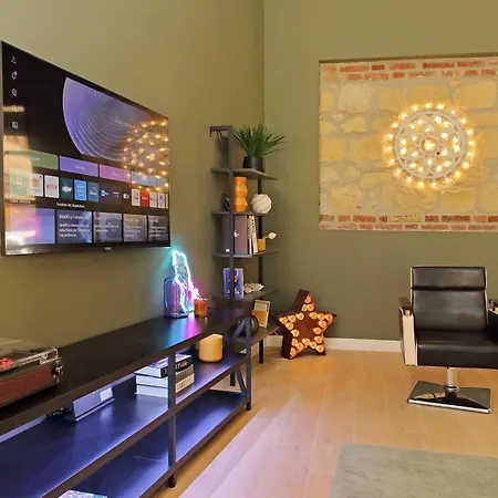 アパート Loft Eleven ネットゥーノ